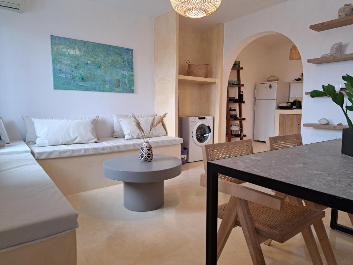 Charming Cozy Suites Naxos City 외부 사진
